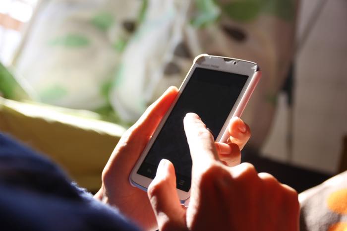 LINEがそっけないのはなぜ?男性心理と対処法を解説